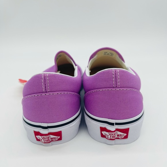 Classic Slip-On Vans - Picture 5 of 12